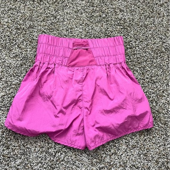 movement shorts - Picture 1 of 2
